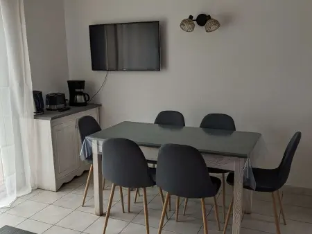 Maison Duplex 3P 6 Pers avec Piscines, Terrasses, Parking et Animaux Admis - Salavas - Photo 1