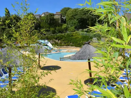 Maison Duplex 3P 6 Pers avec Piscines, Terrasses, Parking et Animaux Admis - Salavas - Photo 10