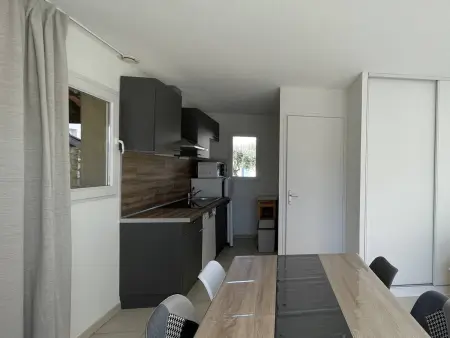 Maison Duplex avec Terrasse, 2 Chambres, Piscines et Parking - Photo 3