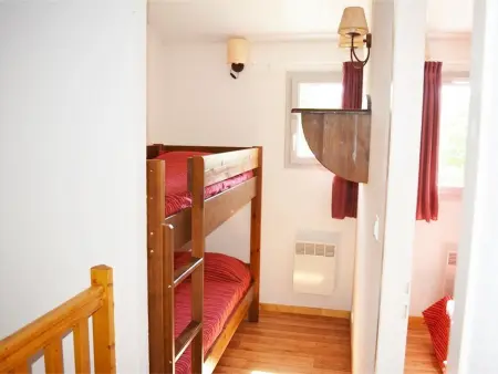 Maison Duplex 6 Pers. avec Terrasse, Piscine Chauffée, Parking Gratuit - Vallon-Pont-d'Arc - Photo 5