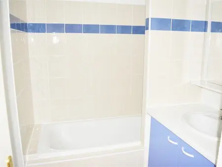 Maison Duplex 6 Pers. avec Terrasse, Piscine Chauffée, Parking Gratuit - Vallon-Pont-d'Arc - Photo 6