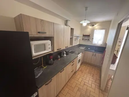 Maison Familiale 2 Étoiles à 150m de la Plage avec Terrasse, Jardin et Parking Privé - Photo 4