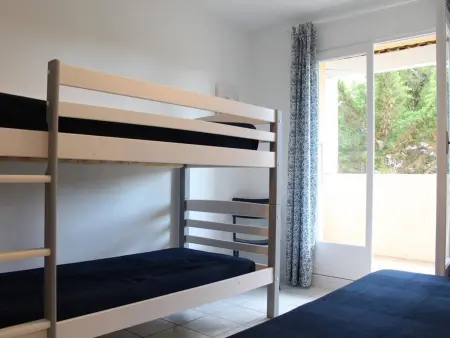 Maison Familiale 2 Étoiles à 150m de la Plage avec Terrasse, Jardin et Parking Privé - Photo 8