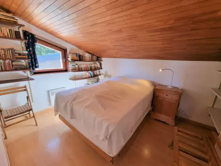 Chalet spacieux 10 pers, 4 chambres, jardin, cheminée, animaux OK, ménage fin séjour option - Photo 7