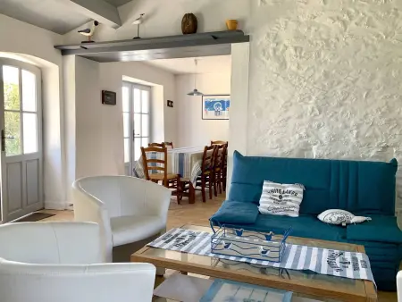 Maison rénovée près plage, 6 couchages, terrasse, BBQ, parking, internet inclus - Photo 3