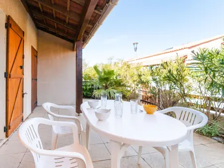Villa 3 pièces avec piscine, terrasse et parking privé - 4 personnes, animaux acceptés - Photo 1