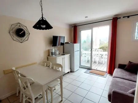 Maison Duplex 5p avec Terrasse, WIFI et Parking, Grospierres - Photo 5