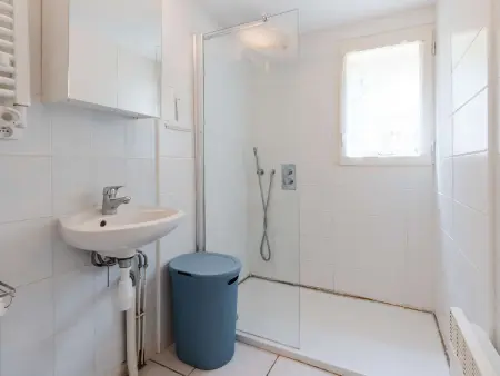 Villa T3 Mezzanine avec Piscine, Terrasse et Parking Privé, 5 min de la Plage - Narbonne - Photo 9