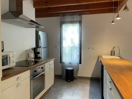 Villa 8 pers proche lac marin, WiFi, animaux permis, parking - Photo 8