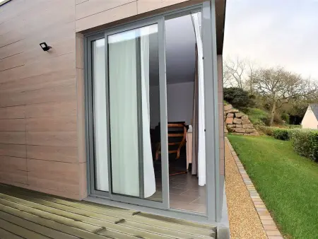 Maison neuve de plain-pied avec WIFI, terrasse et parking, à 2,5 km des plages à Trégastel - Photo 10
