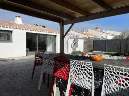 Maison en bord de mer à Noirmoutier : 3 chambres, jardin clos, internet, parking, plage à 250m - Photo 1