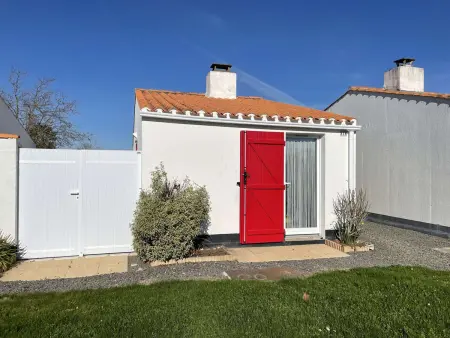Maison rénovée avec piscine chauffée, proche mer, 4 couchages, parking privé, courts de tennis - Photo 16