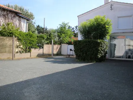 Maison 3 pièces proche port La Cotinière, terrasse - Photo 15