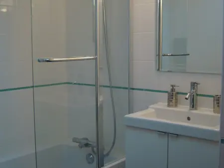 Maison 4 pièces avec WiFi à 800m des plages à Saint-Georges-d'Oléron - Photo 13