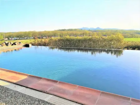 Villa à Lagorce avec piscine privative, 4 chambres, grand terrain, animaux admis, tout confort - Photo 1