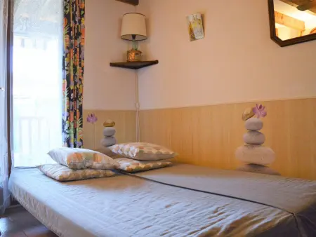 Maison 2 pièces mezzanine, 6 couchages, piscine, tennis, proche plage - Bormes-les-Mimosas - Photo 11