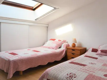 Maison 2 pièces mezzanine, 6 couchages, piscine, tennis, proche plage - Bormes-les-Mimosas - Photo 12