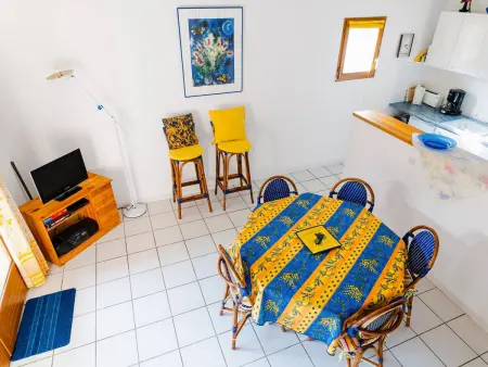 Charmant pavillon 3 pièces à Narbonne-Plage, grande terrasse, parking, WIFI, 4 pers, plage à proximité - Photo 9
