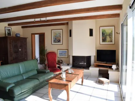 Grande maison à Trébeurden avec WIFI, vue mer, jardin et BBQ, 900m de la plage, 9 pers - Photo 5