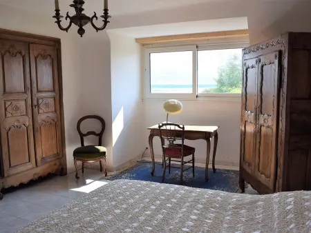 Grande maison à Trébeurden avec WIFI, vue mer, jardin et BBQ, 900m de la plage, 9 pers - Photo 10