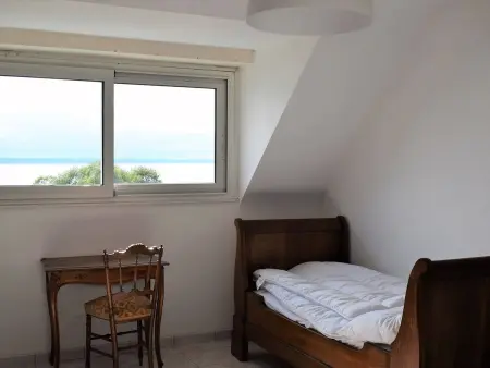 Grande maison à Trébeurden avec WIFI, vue mer, jardin et BBQ, 900m de la plage, 9 pers - Photo 14