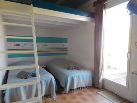 Maison rénovée 3 pièces avec jardin clos, à 700m des plages et 400m du centre de l'Épine - Photo 15