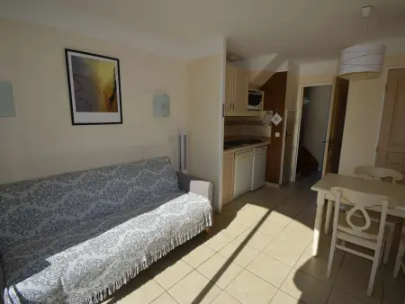 Maison climatisée 5 pers avec terrasse, parking, WiFi, et équipements complets dans quartier calme - Photo 1