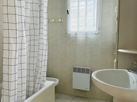 Maison basque à Espelette, 3 chambres, 5+2 pers, animaux admis, internet - Photo 12