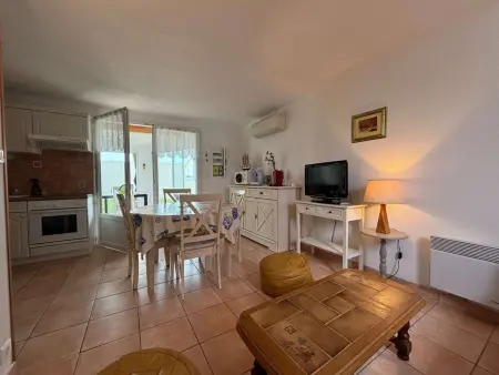 Maison climatisée avec jardin, proche plage et commerces, animaux acceptés - Photo 13