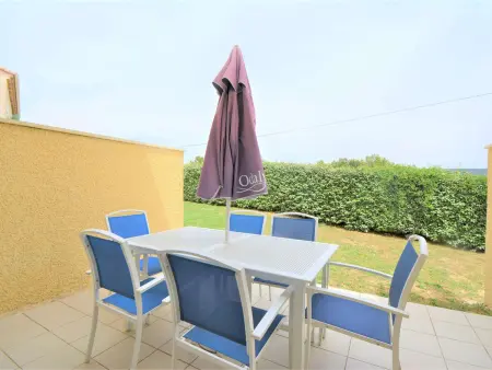 Maison Duplex avec Piscines à Salavas - 6 Personnes, Animaux Admis, Parking, Terrasse et WiFi - Photo 7