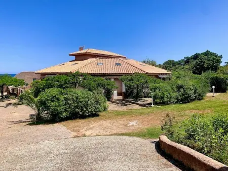 Mini-Villa rénovée, pieds dans l'eau, climatisée, jardin ombragé, accès direct mer, 2-4 pers - Photo 13
