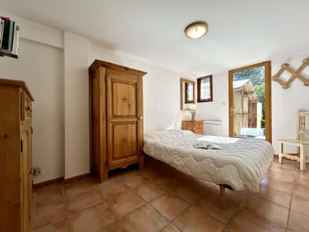 Chalet en Duplex 10 Pers. avec Terrasse/Jardin, Proche Pistes – La Salle les Alpes - Photo 4