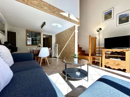 Chalet en Duplex 10 Pers. avec Terrasse/Jardin, Proche Pistes – La Salle les Alpes - Photo 5