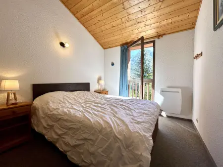 Chalet en Duplex 10 Pers. avec Terrasse/Jardin, Proche Pistes – La Salle les Alpes - Photo 19