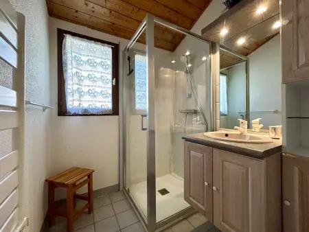 Chalet en Duplex 10 Pers. avec Terrasse/Jardin, Proche Pistes – La Salle les Alpes - Photo 25