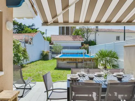 Villa confortable avec piscine, proche plage, 3 chambres, grand séjour, patio, WIFI, équipement complet - Photo 14