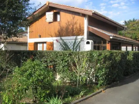 Villa 3 chambres avec parking et accès piscine, Villa 6 personnes à Capbreton - Photo 1