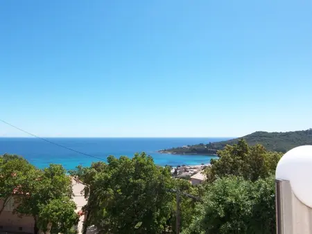 Belle villa, proche plage et commerces, clim, jardin, terrasse avec BBQ, jusqu'à 12 pers. - Photo 3