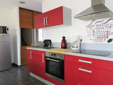 Maison rénovée 3*, exposée Sud, cour fermée, près du centre de Trégastel, avec vélo et équipements bébé - Photo 1