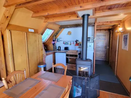 Chalet cosy 9 pers. avec balcon Sud, poêle à bois, Wi-Fi, proche pistes - Saint-Michel-de-Chaillol - Photo 1