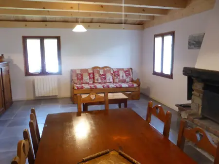 Chalet familial calme pour 7/8 pers, 3 chambres, proche des pistes, bien équipé et animé, 2 étoiles - Photo 10