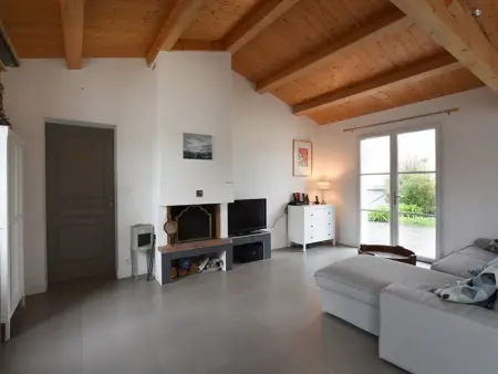 Charmante Maison avec Jardin, à Proximité du Centre des Portes-en-Ré, 3 Chambres, WIFI - Photo 9