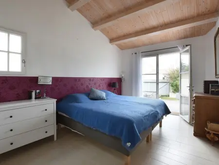Charmante Maison avec Jardin, à Proximité du Centre des Portes-en-Ré, 3 Chambres, WIFI - Photo 17