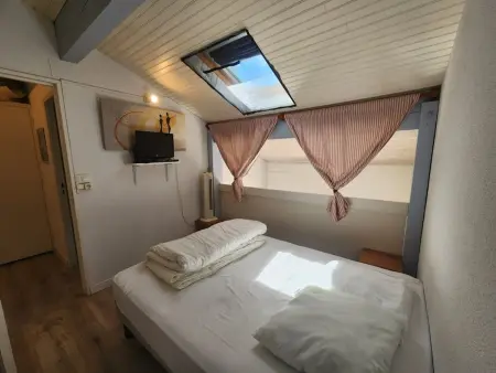 Villa patio proche plage avec piscine collective, cour aménagée et parking privé - Photo 10