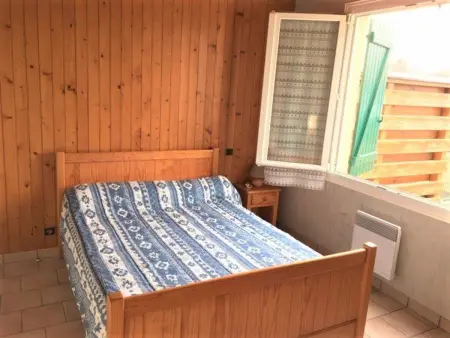 Villa mitoyenne proche plage, 4 pers, 2 ch, terrasse, animaux acceptés - Photo 4