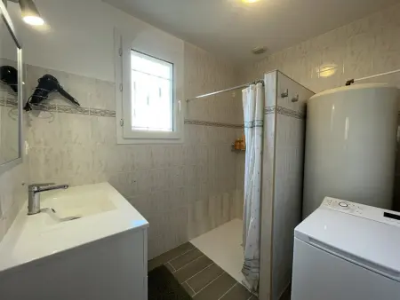 Villa mitoyenne proche plage, 4 pers, 2 ch, terrasse, animaux acceptés - Photo 7