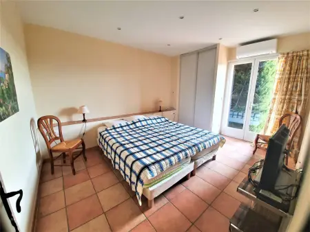 Villa climatisée Roquebrune 5 pièces, 8 couchages, piscine privée, proche plage - Photo 6