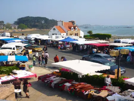 Charmante maison bretonne avec jardin clos, parking, WiFi, à 900m de la plage - Trégastel - Photo 12