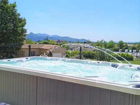 Villa 4 Suites avec Spa de Nage, Terrasse et Clim - Proche Centre Ruoms - Photo 19
