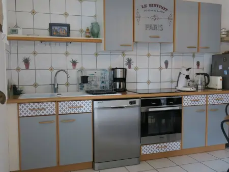 Maison de charme 3* avec WIFI, jardin clos, véranda, à 350m du port à Perros-Guirec - Photo 3
